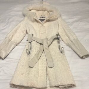 Vintage Rudsak Cream Fur-Trimmed Women's Coat